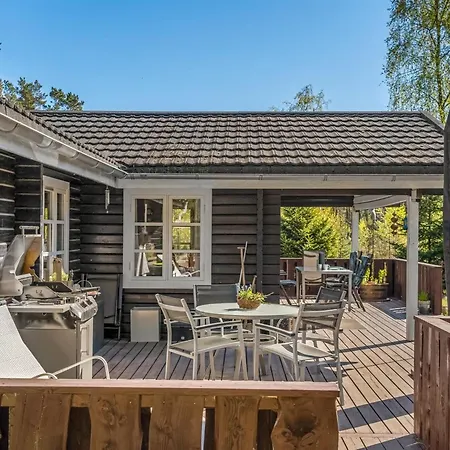 Dom wakacyjny Uuno - 1-2km From The Sea By Interhome Hadsund