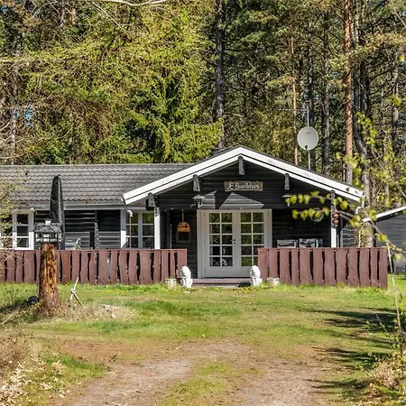 Uuno - 1-2km From The Sea By Interhome Hadsund