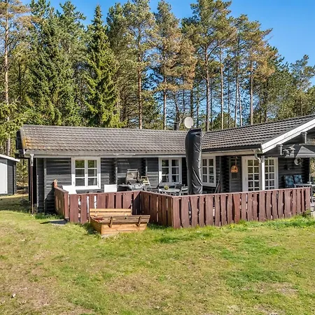 Uuno - 1-2km From The Sea By Interhome Dom wakacyjny